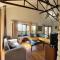 Clarens Shady Oak