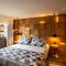 Wood Hotel