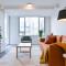 Bright & Comfy 2BR Getaway Darling Harbour View