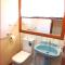 Charming Three-Bedroom Holiday Home Near Tourist Attractions