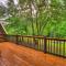 Knotty Creek Retreat Creek access firepit hot tub wood-burning fireplace