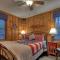 American Dream Americana decor close to downtown Blue Ridge