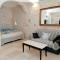White Stone Flats & Studios