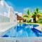 Executive Budget Room With Swimming Pool Air Conditioning and Parking