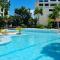 La Mirada Residence , Large 1 bedroom Condo, Beaches , 3 pools, Ocean views, fast WiFi, Netflix, Breakfast included