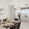 Chic & Elegant Hideaway - Your Luxury Escape