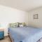 Harbor Village Lakeview Condo 902-3
