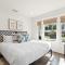 SoHo Serenity - Amazing Home with Private Pool & Hot Tub, SoHo District