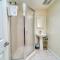 3 Bedroom Cape House by Leavetown Vacations
