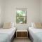 Alderly 6 Calm Little Cove Stay