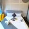 Almas Modern Warm Studio Puteri Harbour BySTAY