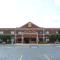 Super 8 by Wyndham Elgin