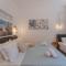 SKYROS AVRA Residences