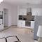 Coral Bay Apartment - Prime Tourist Location