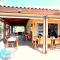Coral Bay Apartment - Prime Tourist Location