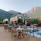 Edelweiss Hotel