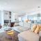 Casa Luz by LovelyStay
