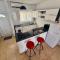Spitaki 'The Little House by the beach'