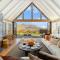 Aroha Homestead Luxury Holiday Home by MajorDomo