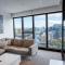 Prima Pearl - Contemporary Apartment with Balcony by Casino and MCEC
