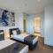 Prima Pearl - Contemporary Apartment with Balcony by Casino and MCEC