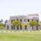 Al Shatti Villas