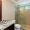 SOAK UP THE SUN VILLA Sun-Drenched 3BR KaMilo Home with Golf Course View