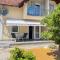 Holiday Home Freesia by Interhome