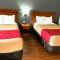 Econo Lodge Drums