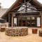 Buffalo Thorn Lodge