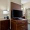 Comfort Suites Waco North - Near University Area