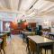 Hotel Logis La Grassinais