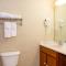 White River Inn & Suites