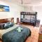 Rainforest Motel, Mission Beach
