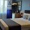 Roy Otel
