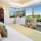 PUALANI VILLA Single Level 4BR KaMilo Home with Pool and Cottage