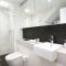 New York on Riley - Split-Level Executive 2BR Darlinghurst Apartment with a New York Feel
