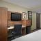 Holiday Inn Express Manhattan Midtown West by IHG