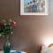 Tiny House with Parking & Patio by Cool Bloo