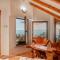 Robinson Sunset Guest House