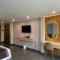LION 9 HOTEL