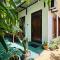 Dew Ashi Homestay