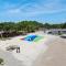 3 Bedroom Amazing Home In Tarm