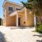 Villa Katerina, Private Pool, Garden & 3 Ensuite Bedrooms