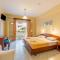 Kosmos Hotel