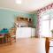 Alpejska Wioska - apartamenty i pokoje z aneksem kuchennym