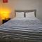 New built house, Stay in Style Guest Suite, 2bedroom, 2bed, 2bath