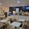 Brit Hotel Plaisance A9/A61