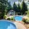 Townhouse On The Golf W Pool Access -aiglon 1666