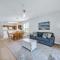 Lakefront Condo w Huge Waterfront Pool Hot Tub